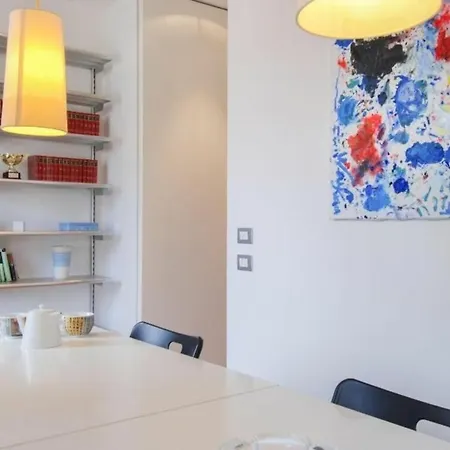 Apartment Sarpi Milan